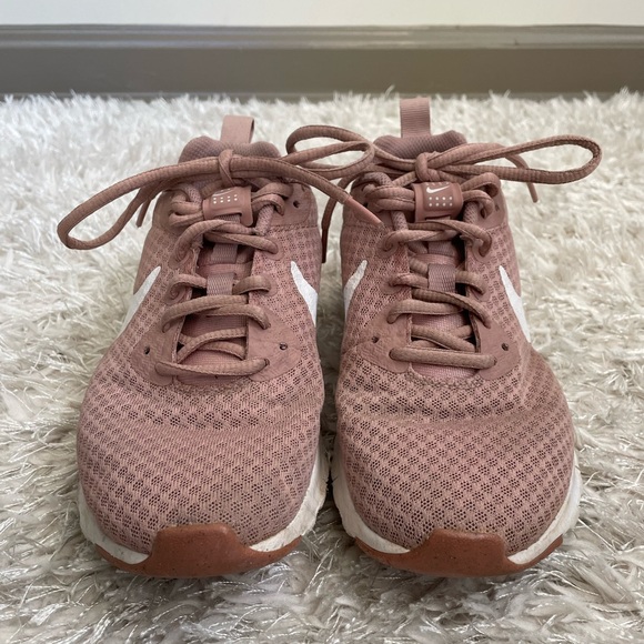 Nike Air Max Motion Running Shoes in Particle Pink - Picture 5 of 12